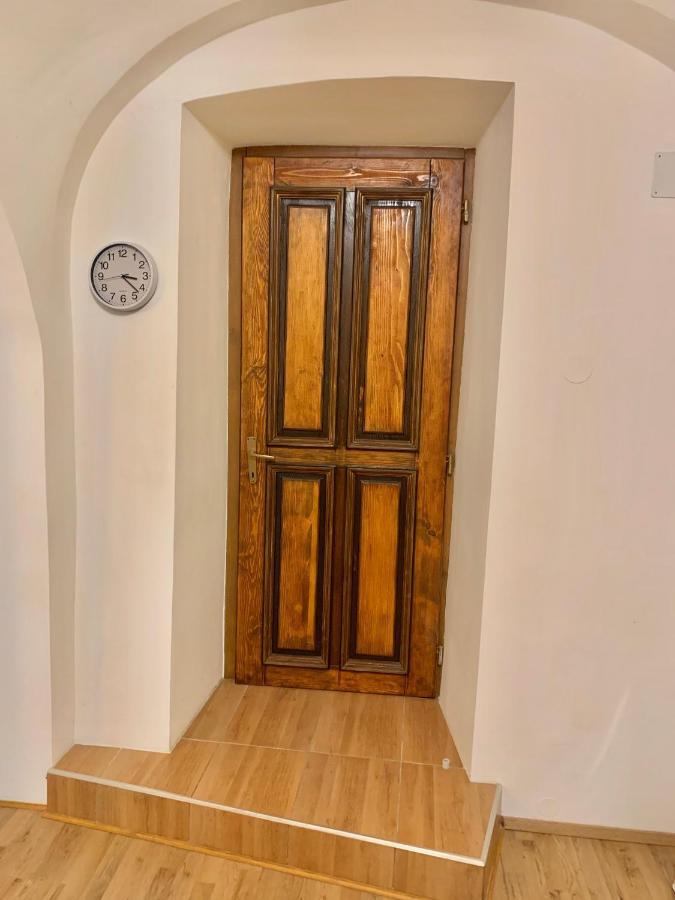 A&P Center Ljubljana Apartment Екстер'єр фото
