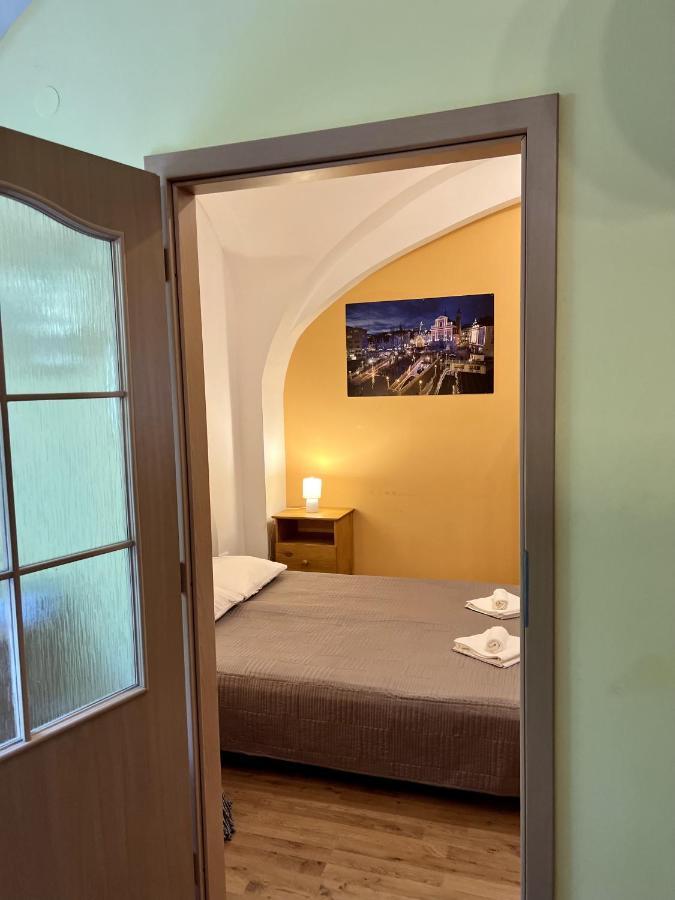 A&P Center Ljubljana Apartment Екстер'єр фото